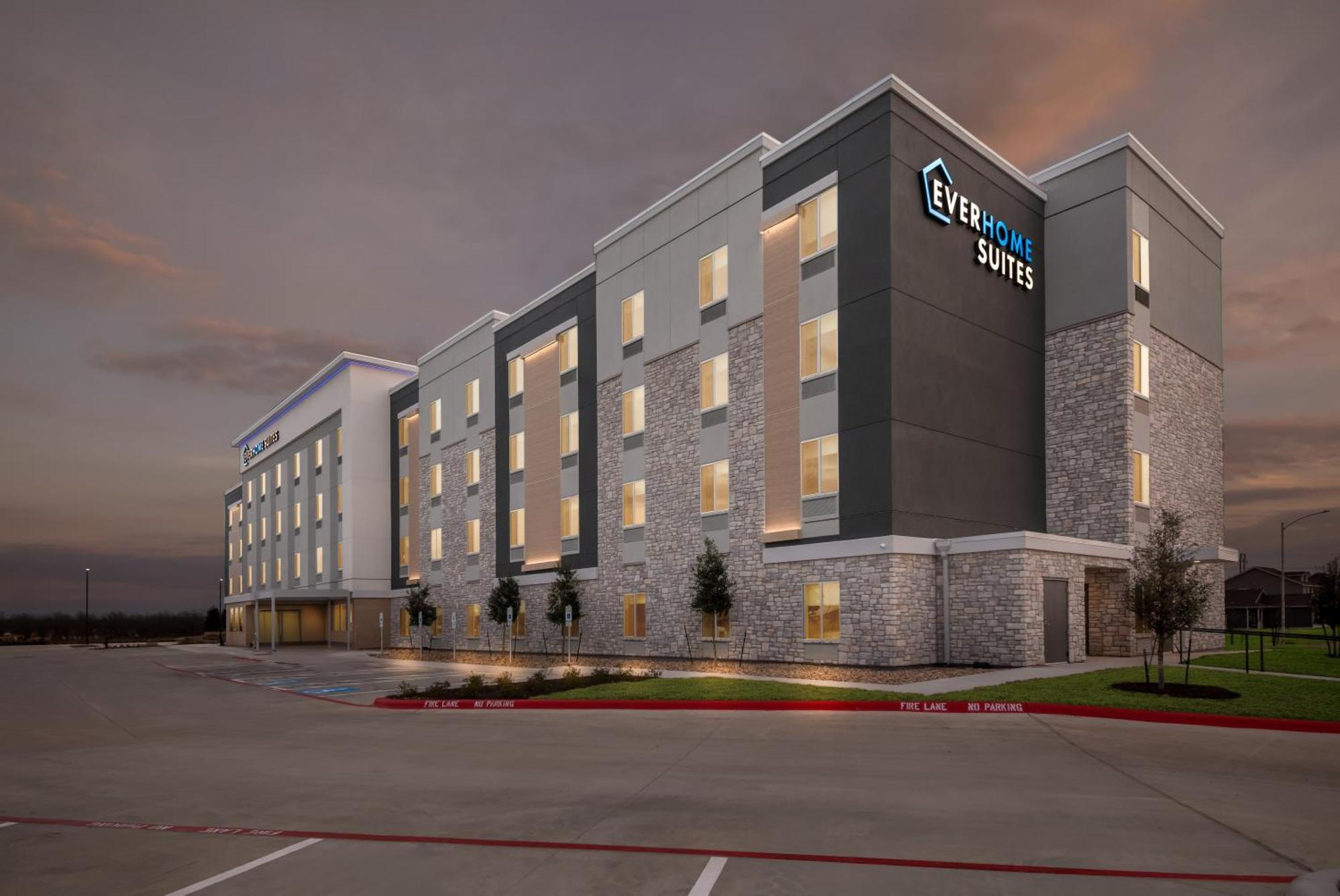 Everhome Suites Bastrop Ngoại thất bức ảnh