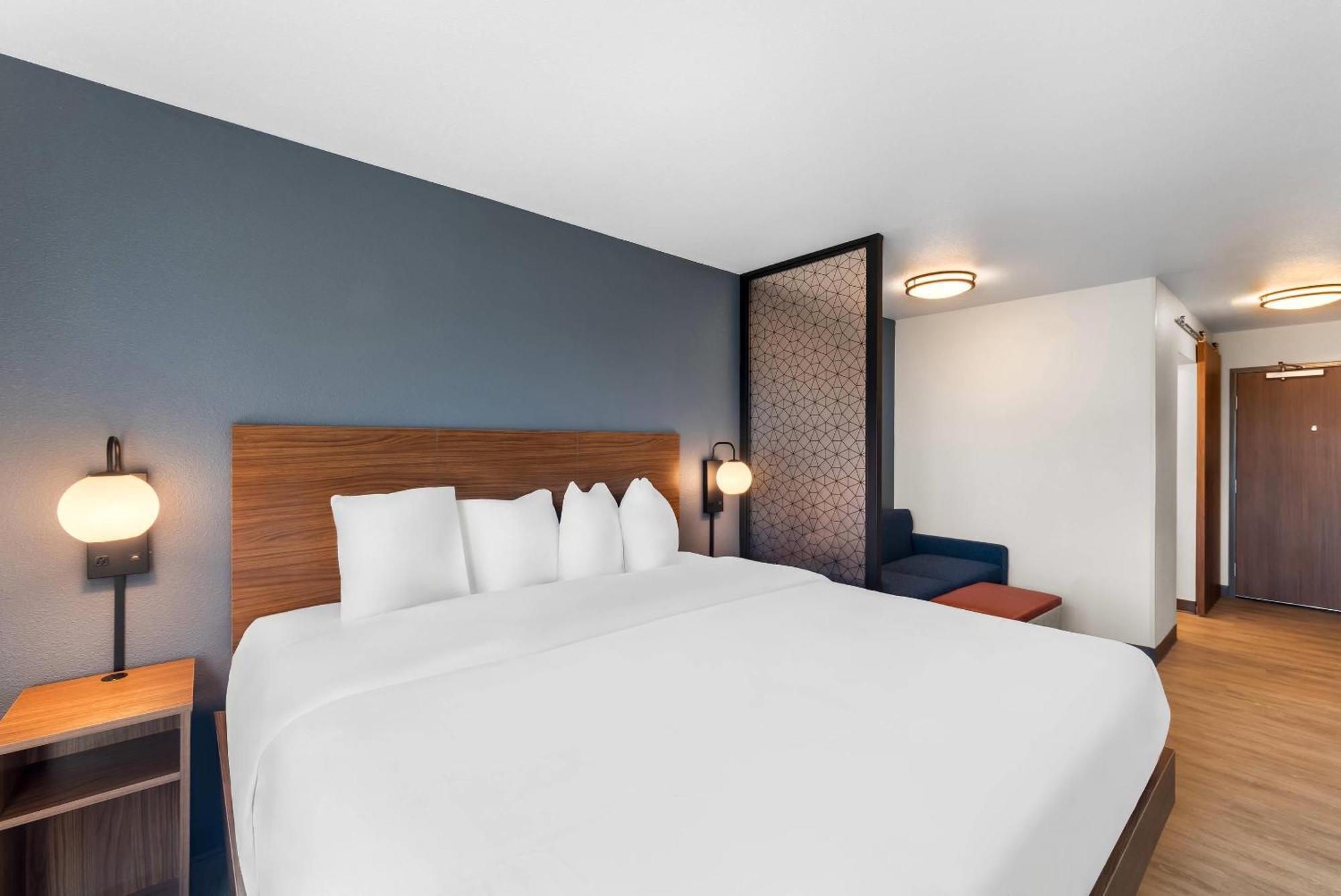 Everhome Suites Bastrop Ngoại thất bức ảnh